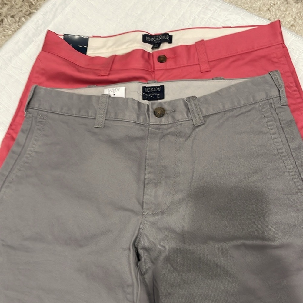 J.Crew men’s chino shorts, size 29 NEW with Tag.Gray color